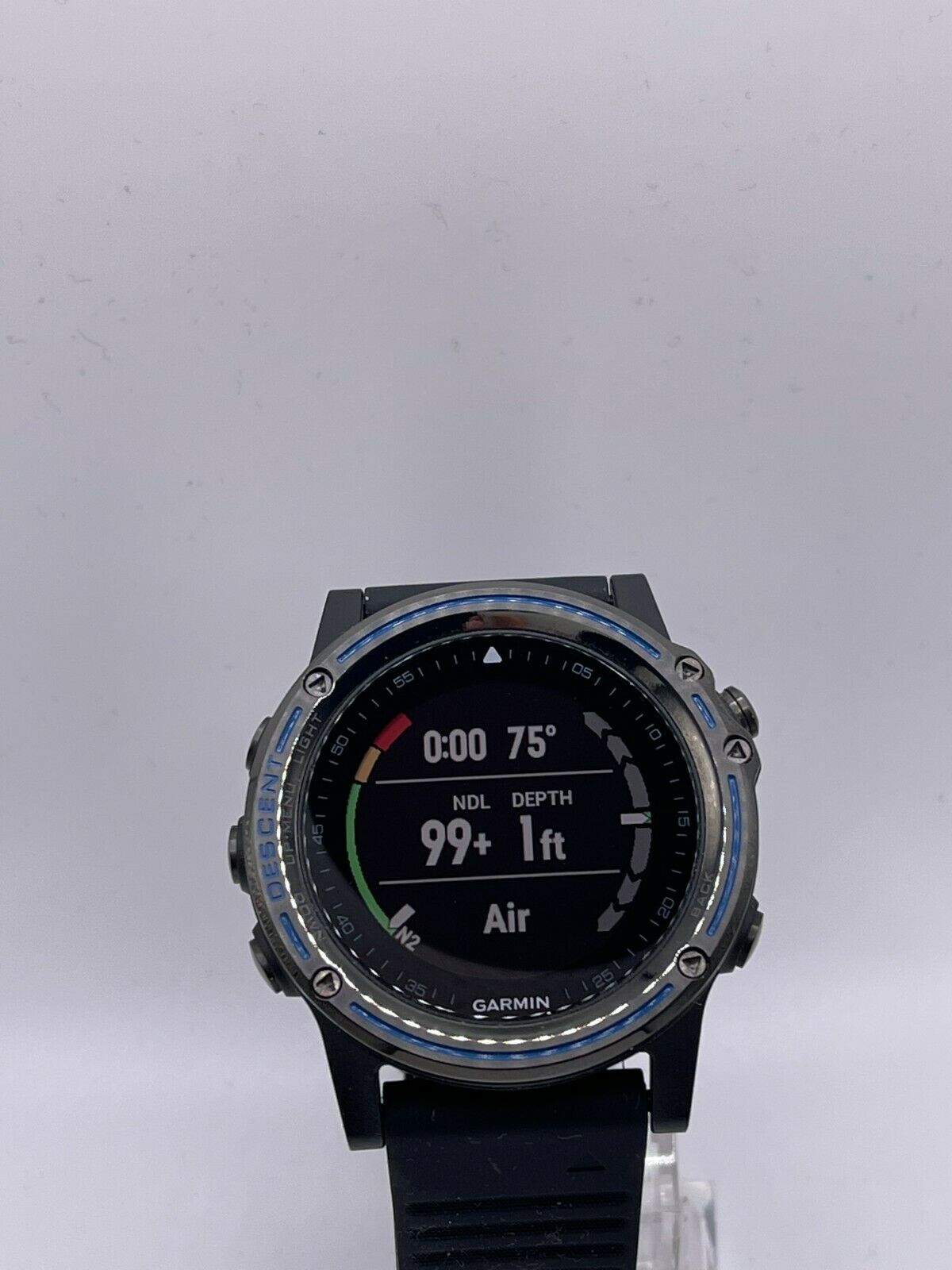 Garmin Descent Mk1 Grey Sapphire Titanium Dive Computer Watch